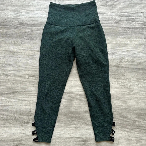 Beyond yoga Capri leggings Sz Xs super soft high waist - Picture 2 of 4